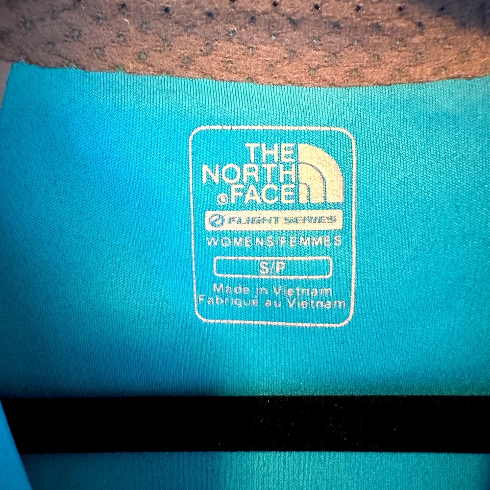 North Face flight series zip up - Picture 3 of 3